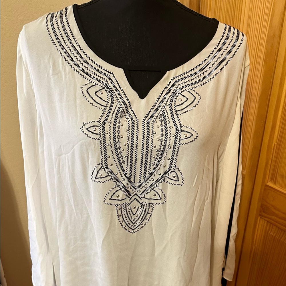 Cato Top